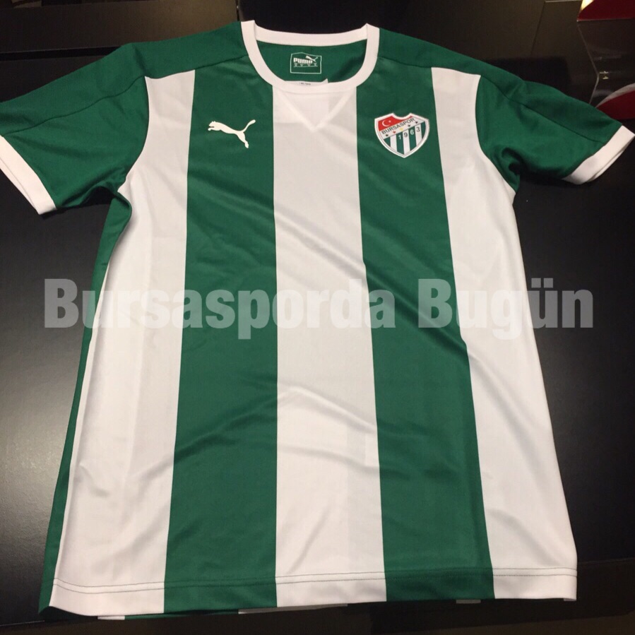bursaspor-un-2015-2016-sezonunda-giyecegi-yeni-sezon-formalari-ilk-kez-bursasporda-bugun-de_2.jpg